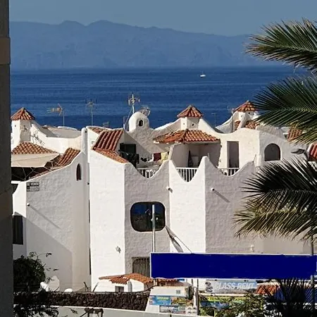 Mela Y Turquesa * Arona (Tenerife)